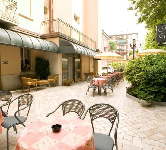 Hotel Residence Villa Lily Cesenatico Ngoại thất bức ảnh
